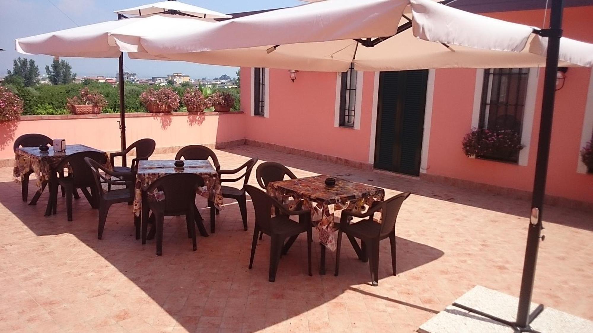 Bed And Breakfast Sommavesuvio Pollena Trocchia Екстериор снимка